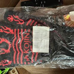 Grill Gloves - Extreme Heat Resistance (up to 932°F!) Insulated Durable Fireproof Kitchen Mitts Designe