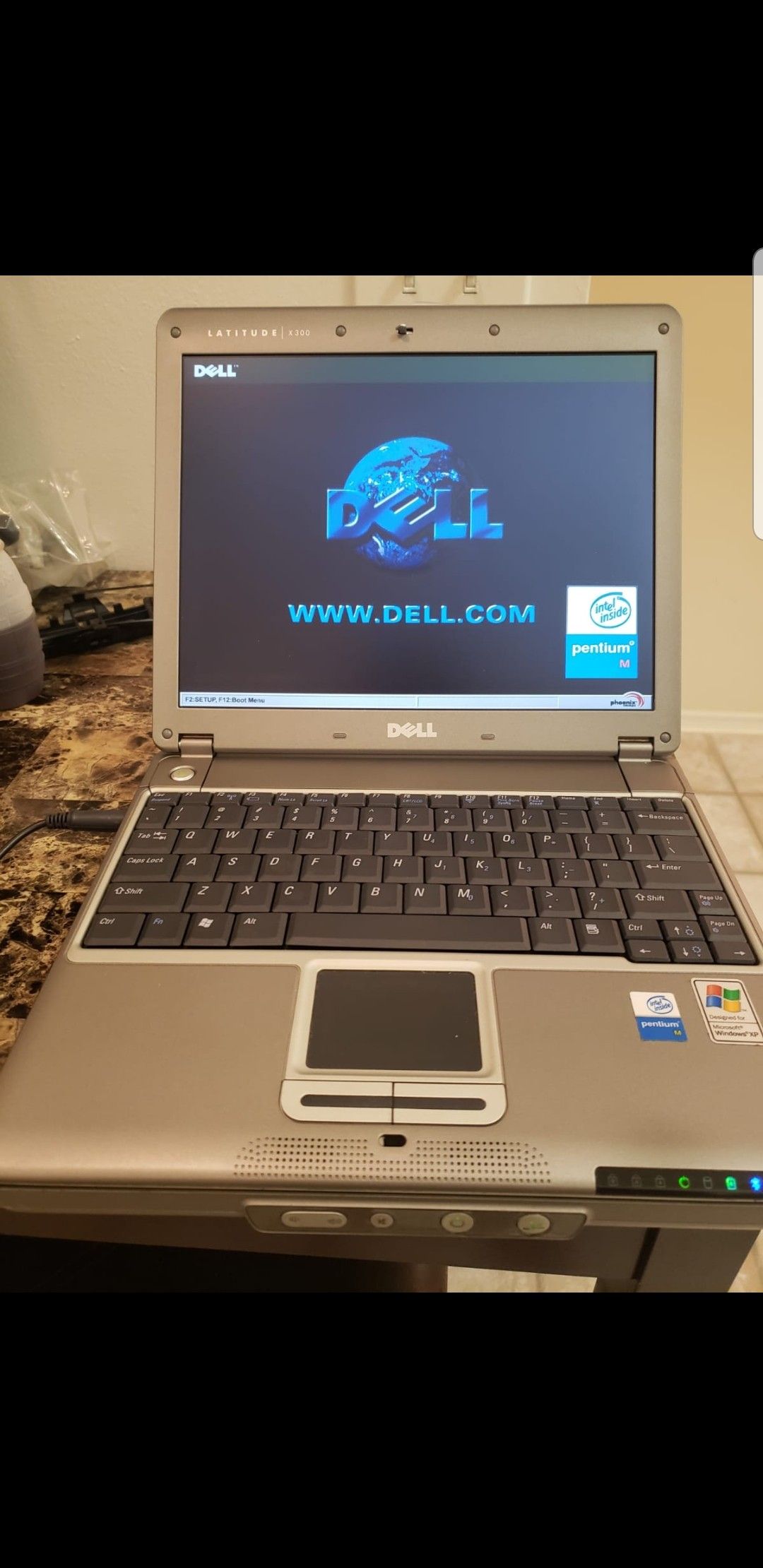 Dell Dell Latitude X300 Laptop 1.4 GHz DVD/CD-RW 40GB HD Media