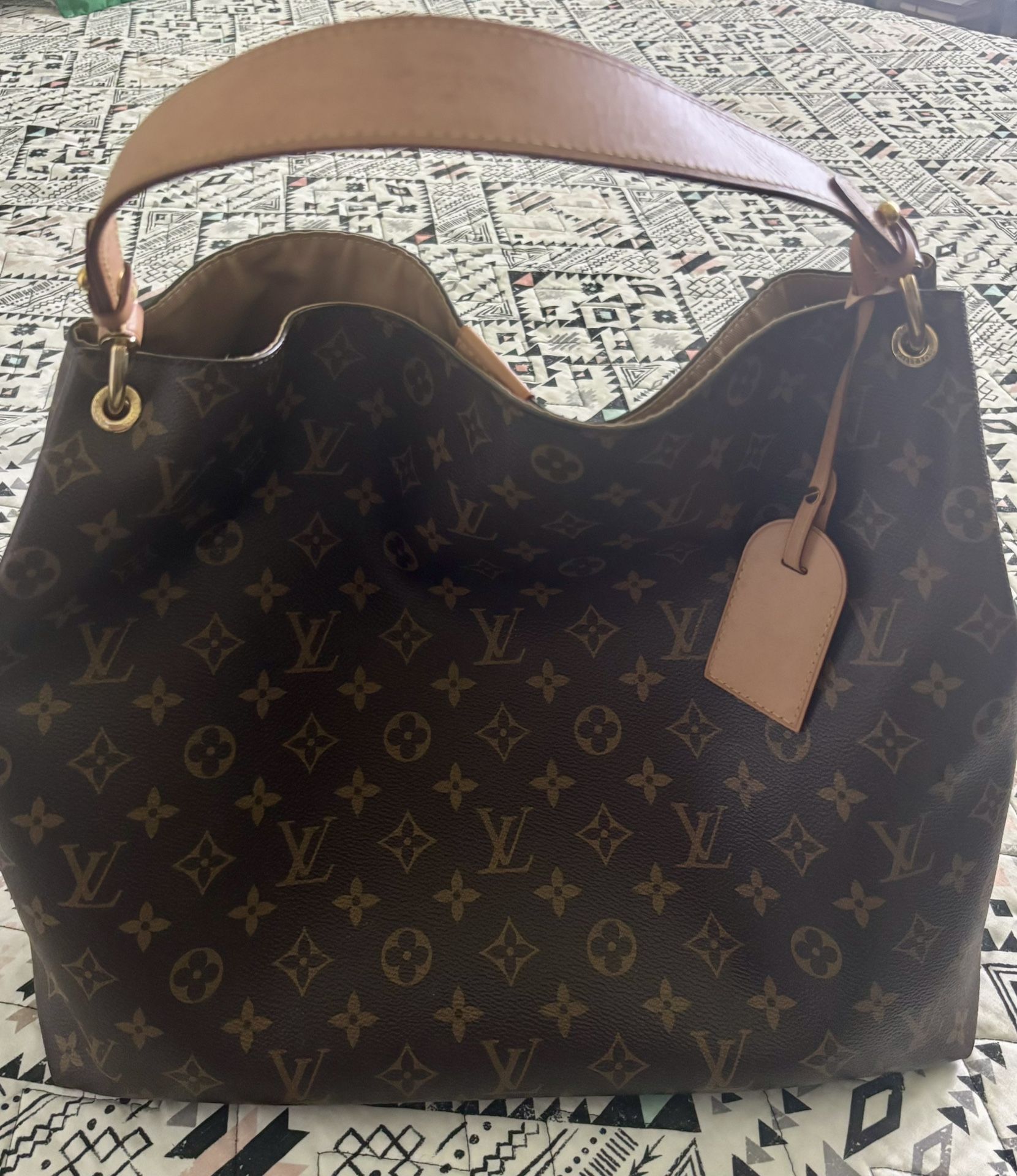 Louis Vuitton Graceful PM