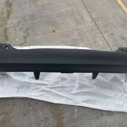13-15 Toyota RAV4 Rear Bumper 