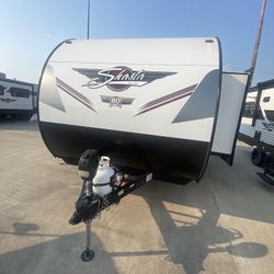 2023 Shasta 19BH