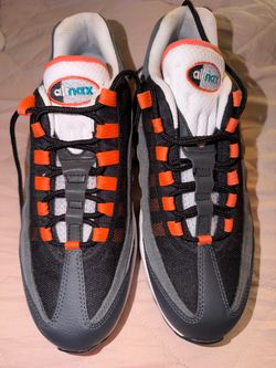 Nike Air Max 95 Sneakers