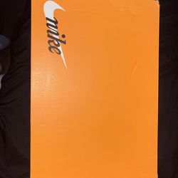 Nike blazers size 11