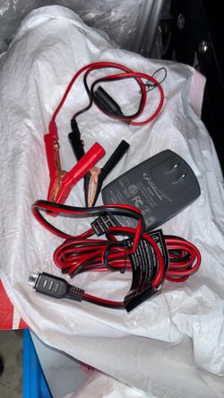 Schumacher car battery charger and maintainer new