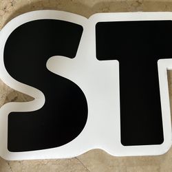 Giant Letters ST