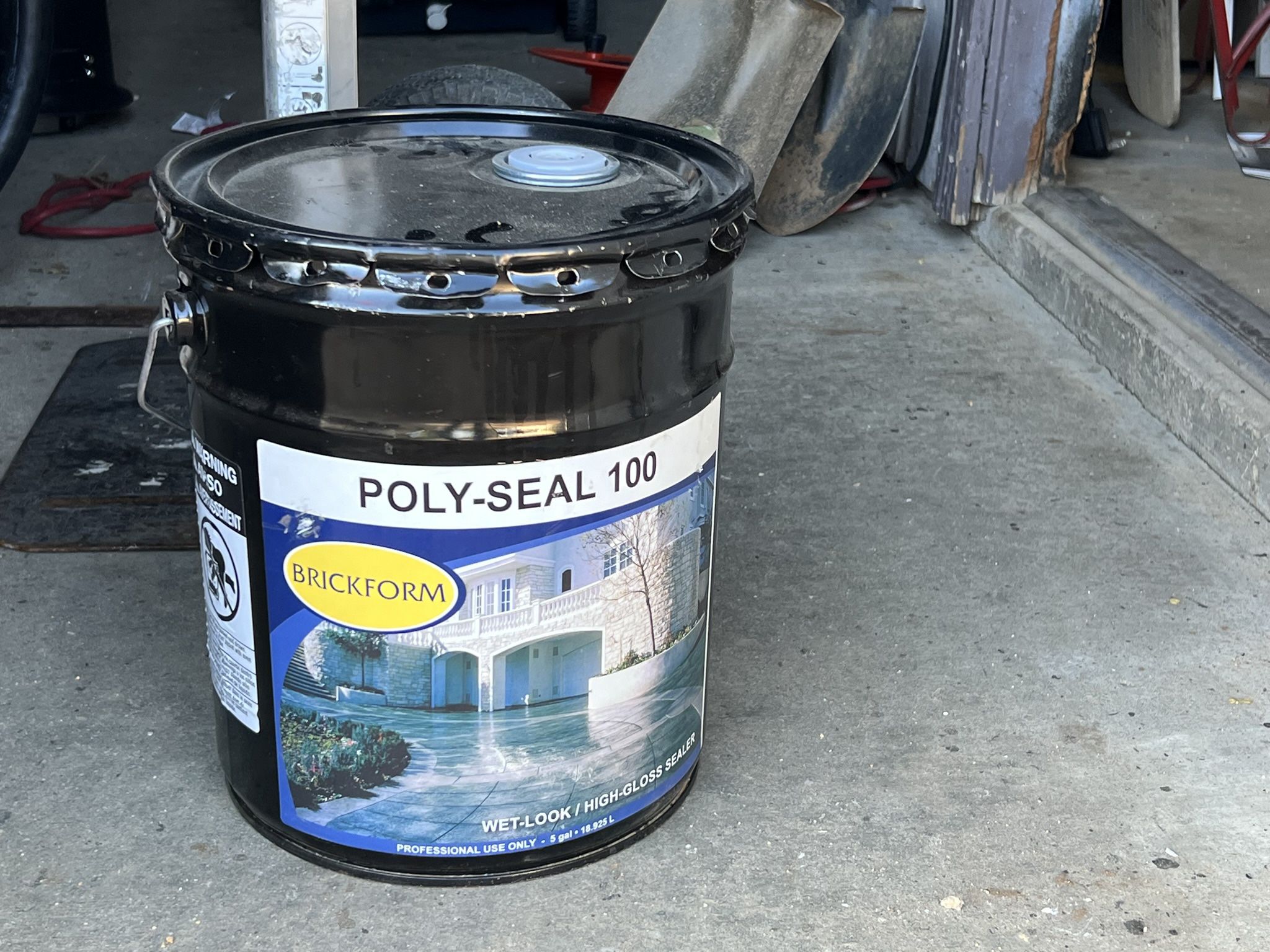 Brickform Poly-Seal 100 Clear Concrete Sealer Glossy