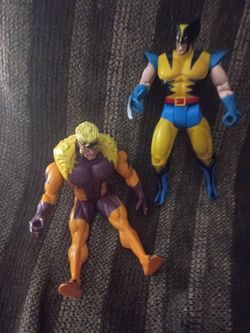 Wolverine & Sabertooth Action Figures