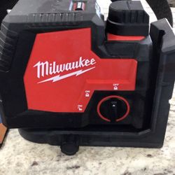 Milwaukee Cross Line Laser 
