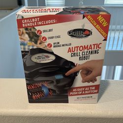 Automatic grill cleaning bot