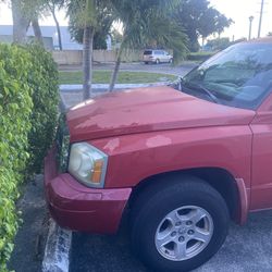 2006 Dodge Dakota