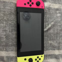 Nintendo Switch 