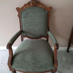 Just decreased!Vintage Victorian Eastlake Parlor Chairs Set Of 2