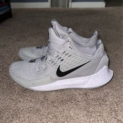 Used Kyrie 2 Low Size 12.5 Men’s 