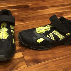 Men’s Giant Sojourn 1 Cycling Shoes Size 7 1/2
