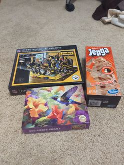 Puzzles and jenga