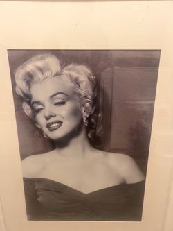 Marilyn Monroe Framed Black and White Photo Print