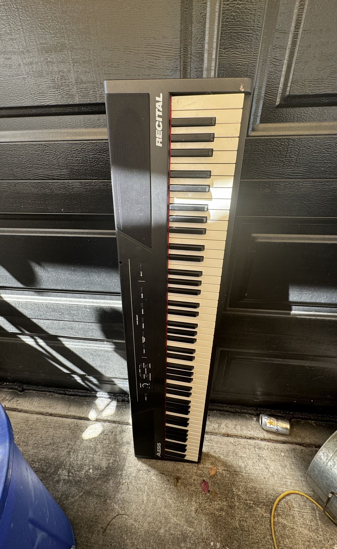 Alesis Recital Piano Keyboard MIDI - 88 keys