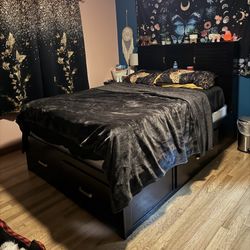 Queen Bedroom Set 