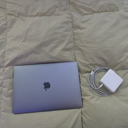 MacBook Pro (2020) 13-inch - Apple M1 8-core and 8-core GPU - 16GB RAM - SSD 512GB