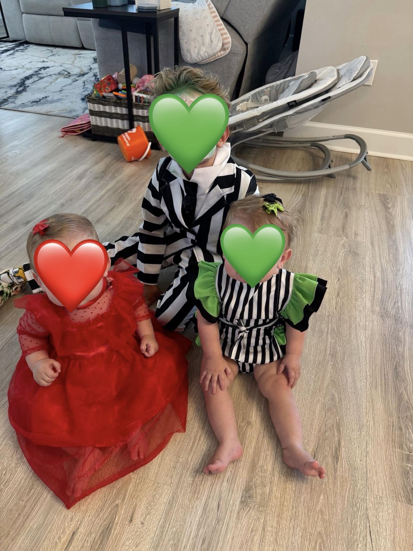 Beetlejuice Costumes 12-18 mo. 