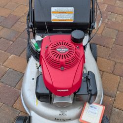 HONDA HRR216 GCV160 WITH ELECTRIC START SYSTEM SMART DRIVE CONTROL LAWN MOWER 