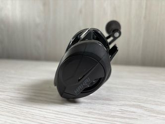 Hakai HDT100X-A Baitcast Reel (A1G012760)