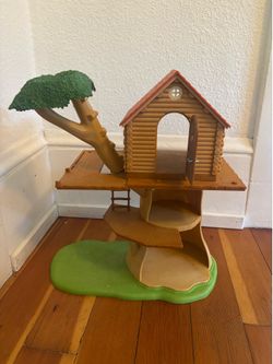 Calico Critters Tree House