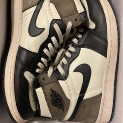 Jordan 1 Mochas 