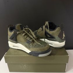 Jordan 4 Retro SE Craft “Medium Olive”