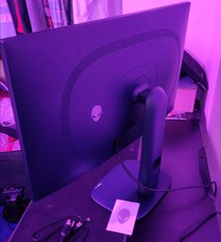 Like Brand New Out of Box Alienware 27" Gaming Monitor