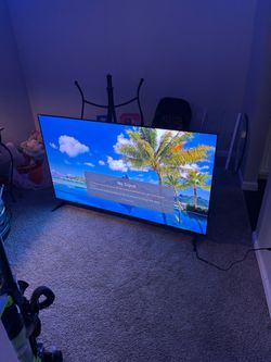65” lg smart tv built in game console/adaptive gaming