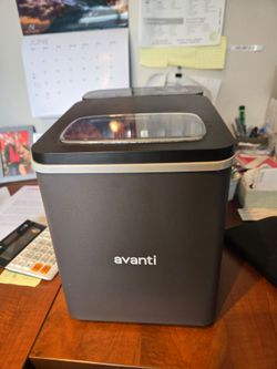 Ice Maker Avanti 120V