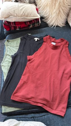 Women’s Tank Tops -3
