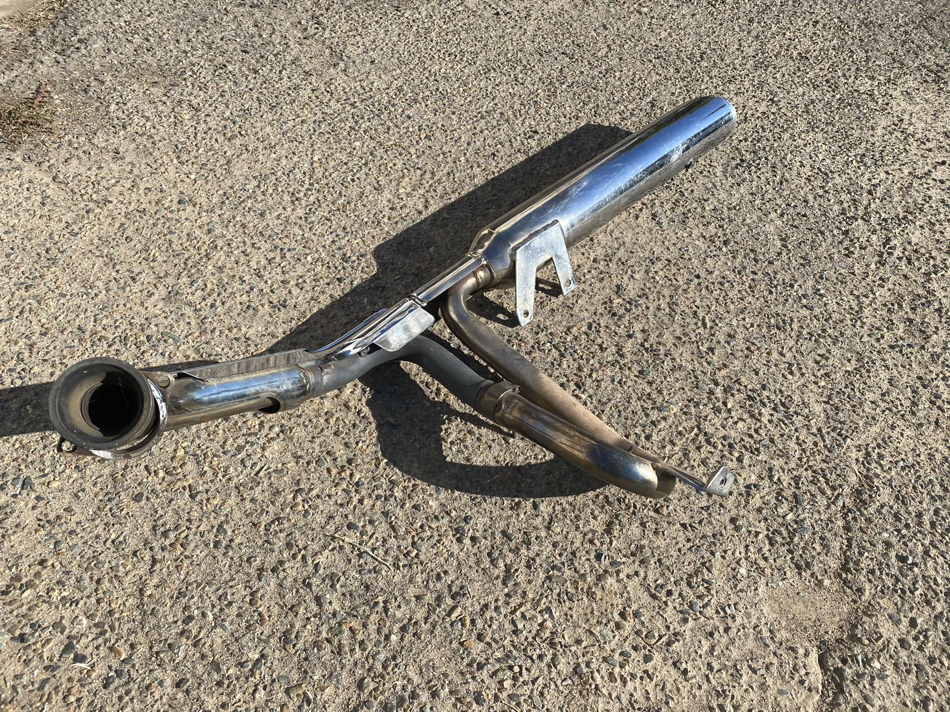 If Is Up Is Available! Suzuki Intruder Motorcycle, Bike Exhaust Pipes With Muffler. Make Me A Good Offer