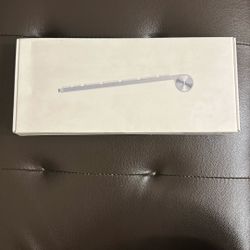 Apple Wireless Bluetooth Keyboard (new) 