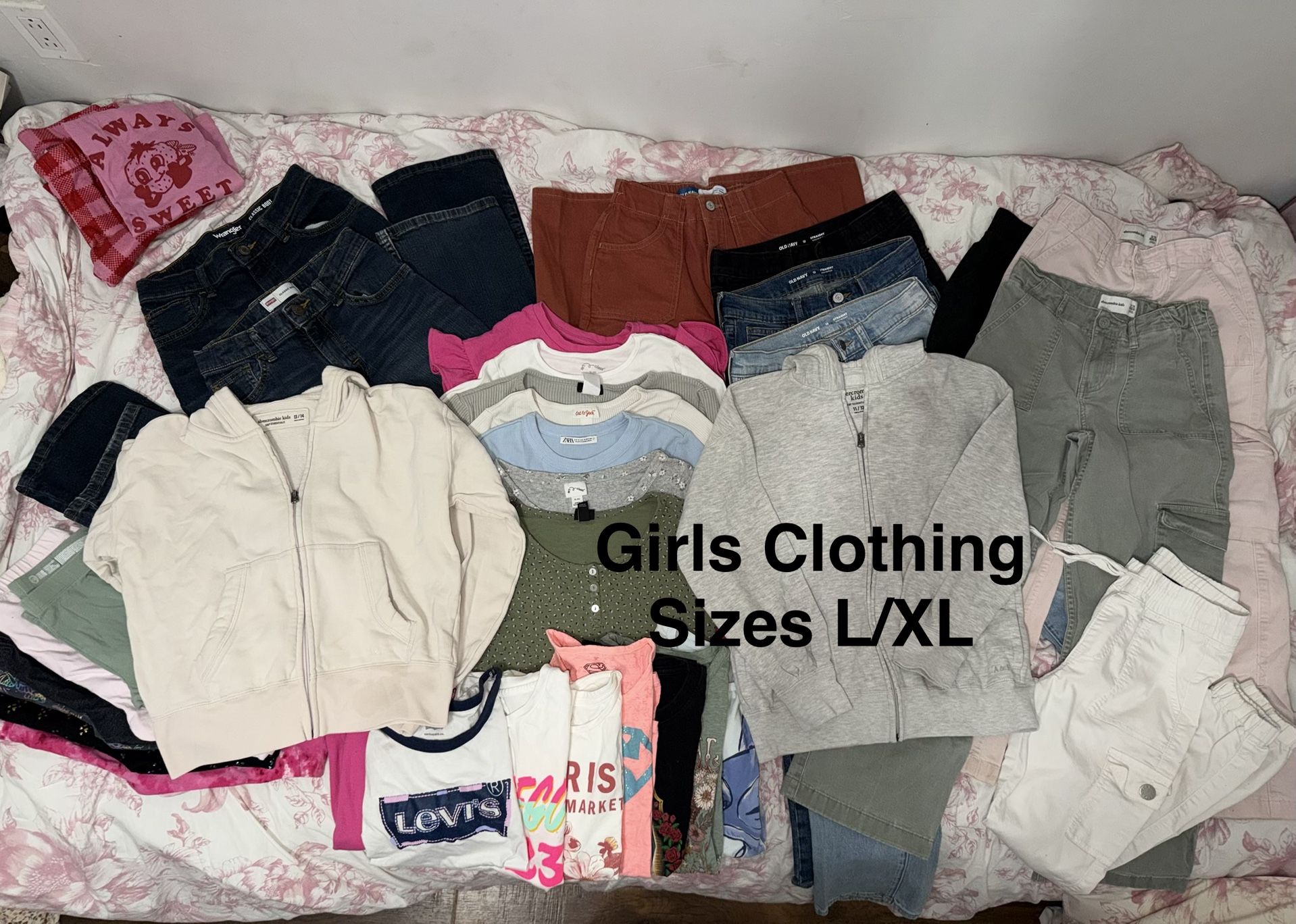 Girls Clothing Lot Sizes L/XL *Read Description*