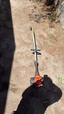 Like new has new carb but has small dent