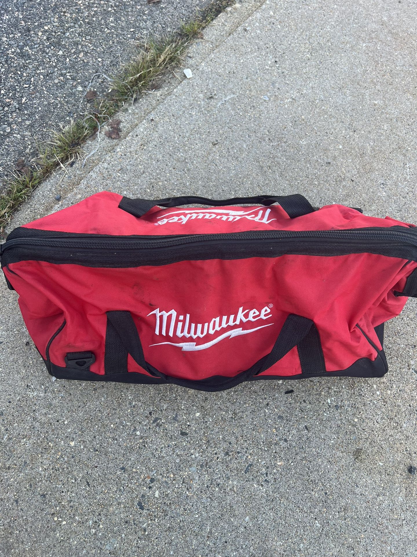 Milwaukee Bag 25 Inch