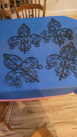 Metal decorations