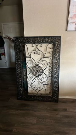 ✨ Decorative Wrought Iron Wall Art – $75 FIRM ✨