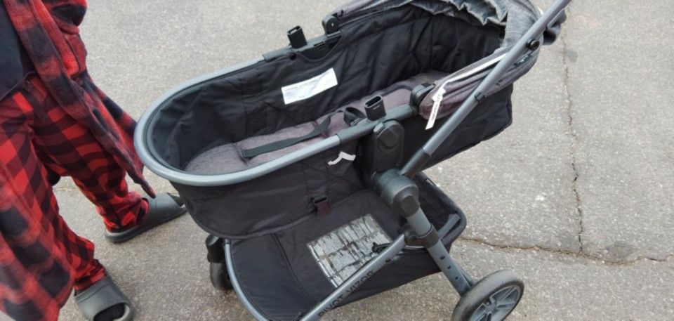 Evenflow Stroller and Infant Carrier