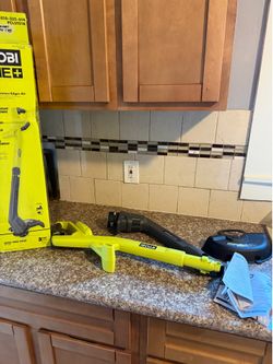 Ryobi string trimmer\edger 18v tool only