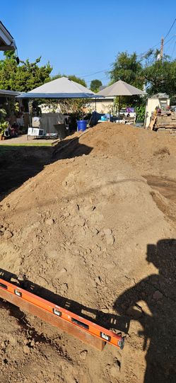 Free dirt