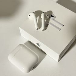 AirPods Gen 2
