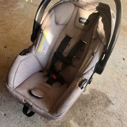 Evenflo Infant Car Seat