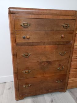 5 drawer dresser - quality wood