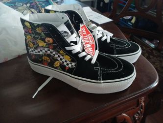 Vans women's 9 NEW