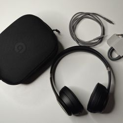 Beats Solo 4 Bluetooth Wireless On-Ear Headphones