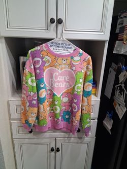 Care bears sweatshirt lightweight tag area is unreadable