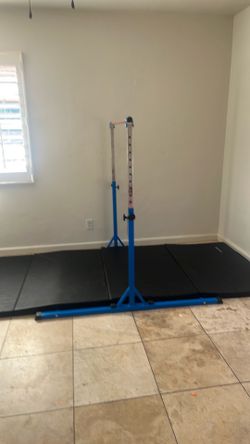Adjustable Marfula Gymnastics Bar and Balancefom Mat